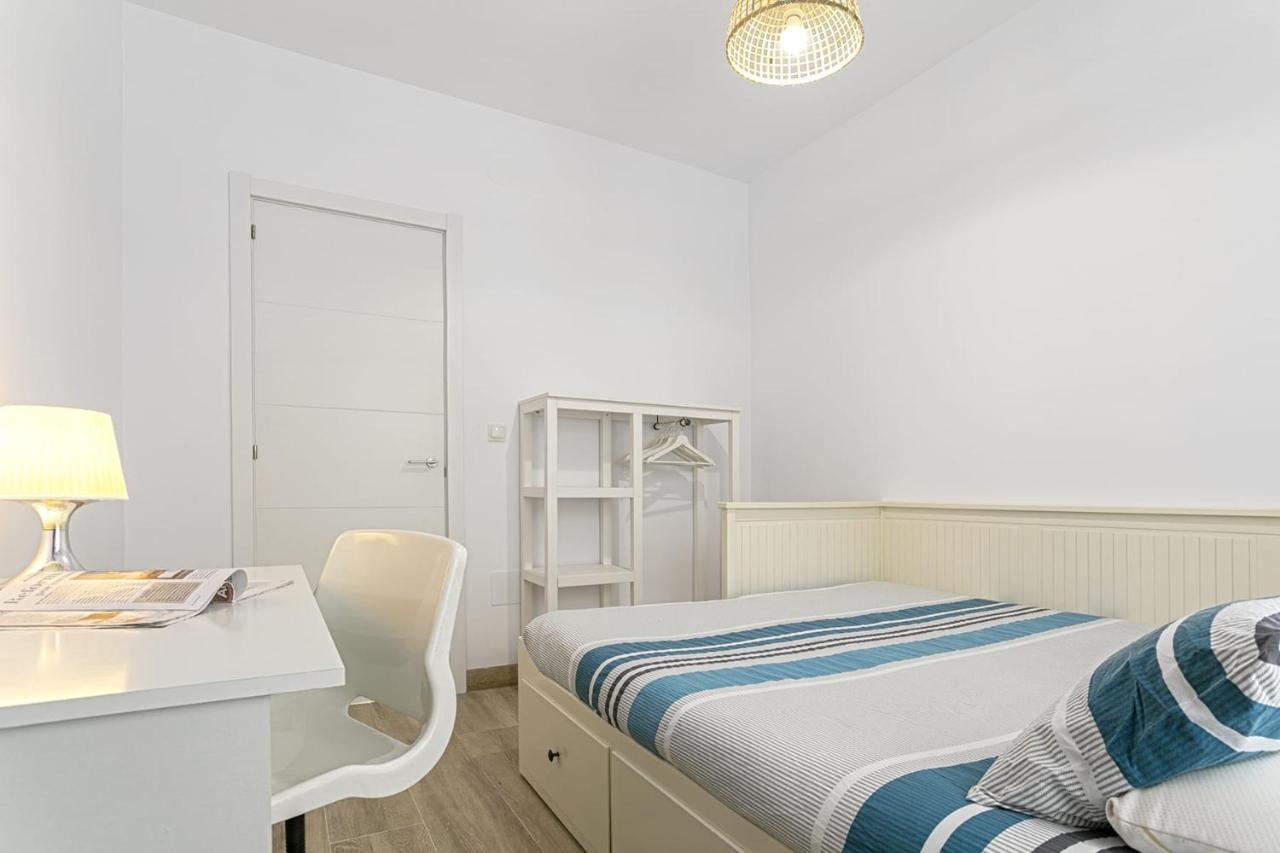 Precioso Apartamento Con Patio Málaga Esterno foto